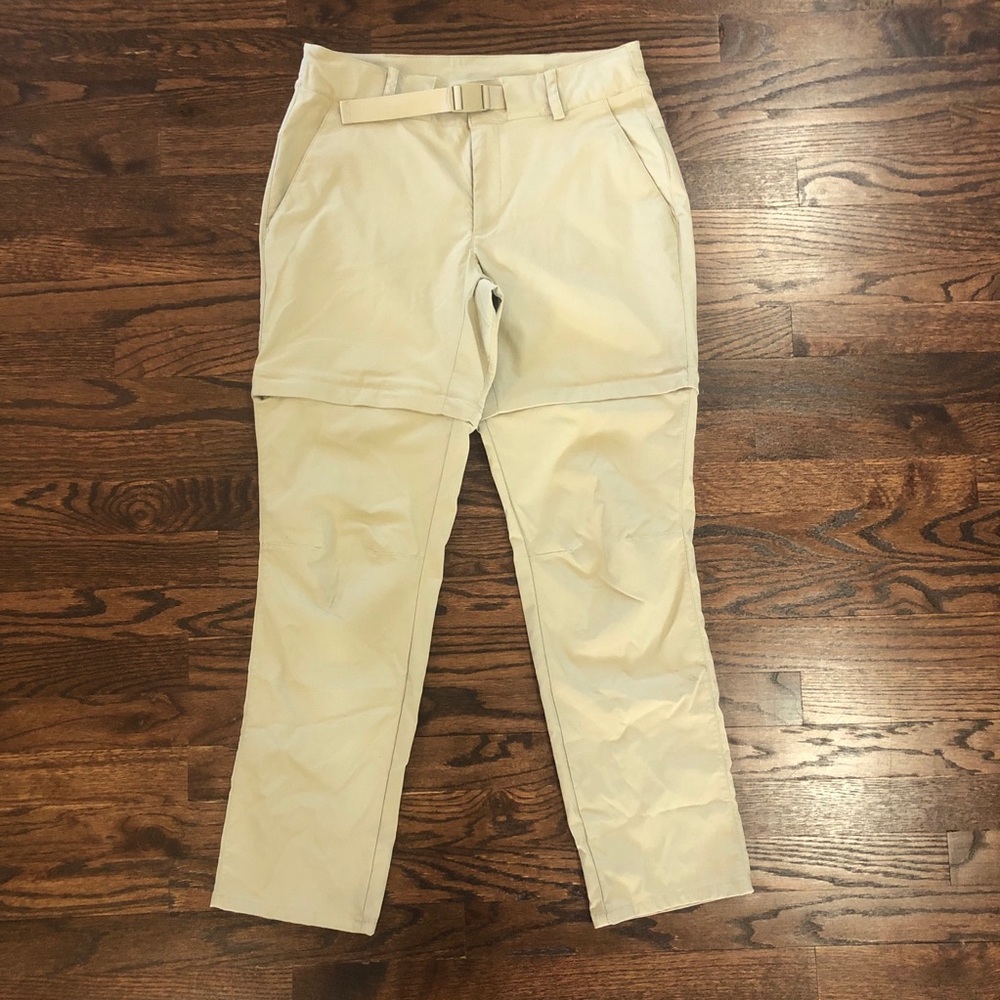 The North Face 6 Short Paramount Pant NF0A4CK9